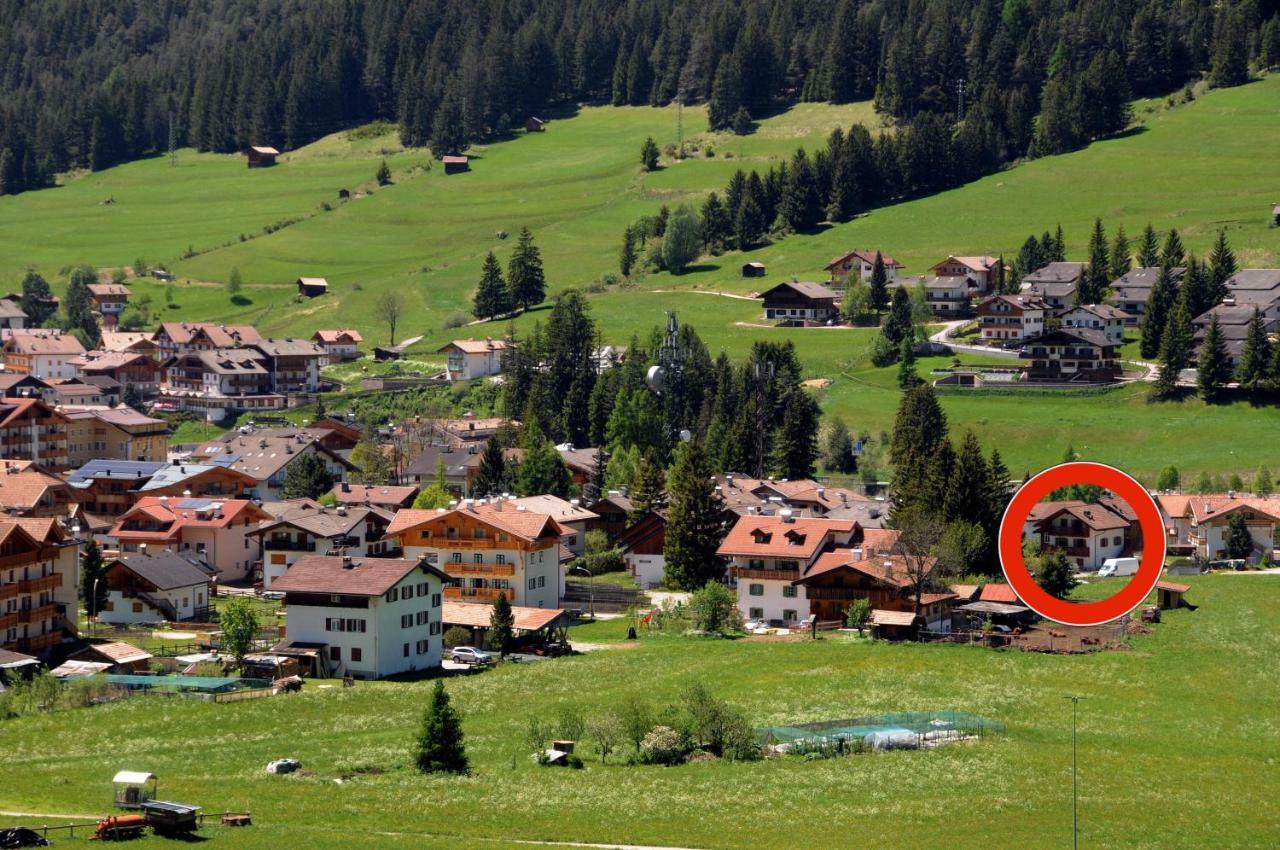 Casa Guido E Laura Lägenhet Pozza di Fassa Exteriör bild